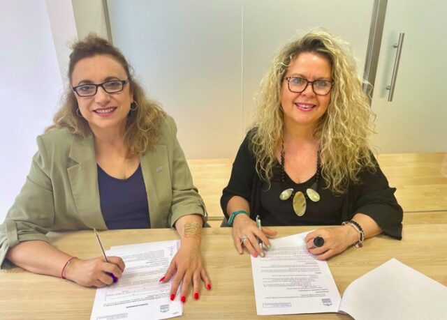 firma_ana_luengo_beatriz_arroyo.jpg