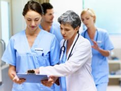 Acuerdo entre UAX y Fundación Jiménez Díaz permitirá prácticas a futuros médicos