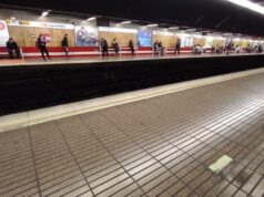 Un joven se arroja a las vías de Metrovalencia provocando el colapso de varias líneas