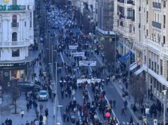 Abogados y procuradores marchan en Madrid para exigir la pasarela al RETA sin el respaldo de otras profesiones