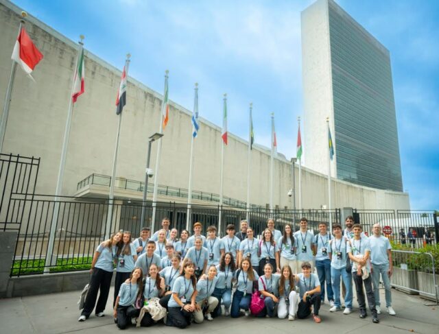 EduCaixa_ONU_Grupo.jpg