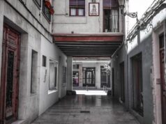 Fallece un vecino de Mislata desnudo y solo: “Estaba rodeado de ropa infantil y escalofriantes anotaciones”