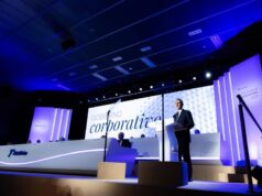 Telefónica roza máximos del año en Bolsa y supera la subida del sector