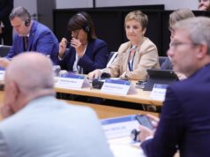 La Generalitat reclama a la Unión Europea una “transición realista” e inversiones ajustadas para el sector de la automoción