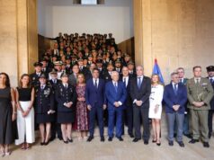 Mazón reafirma el compromiso del Consell para incrementar la inversión en instalaciones policiales en Valencia