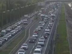 Un accidente en Bétera complica el acceso a Valencia por la CV-310