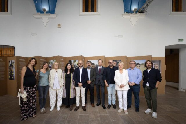 El_Consorcio_de_Museos_y_la_Universidad_de_Valencia_Inauguran_Proyecto_de_Recuperacion_de_Fotografias_Familiares_en_Algemesi.jpg