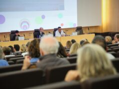 La Conselleria de Sanidad realiza una jornada sobre la humanización del sistema sanitario en La Fe