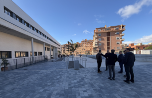 La Conselleria de Educación recibe formalmente el IES Azorín en Petrer con modernas instalaciones educativas