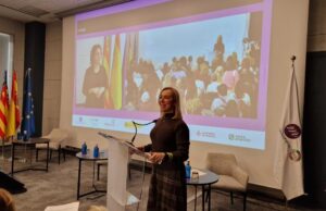 La secretaria autonómica de Igualdad destaca la necesidad de acciones concretas para lograr la igualdad en el VIII Foro Social de Mujeres Valientes