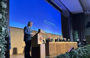 Rovira resalta la importancia de la colaboración universitaria en la Comunitat Valenciana para potenciar el talento