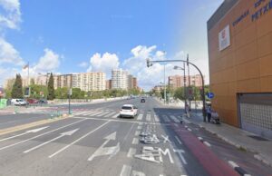 Una carretilla arrolla a una mujer en un paso de peatones en València