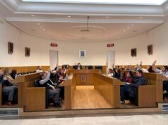 El Ayuntamiento de Paterna reduce un 15% la Eurotasa y aprueba medidas para facilitar el pago a familias