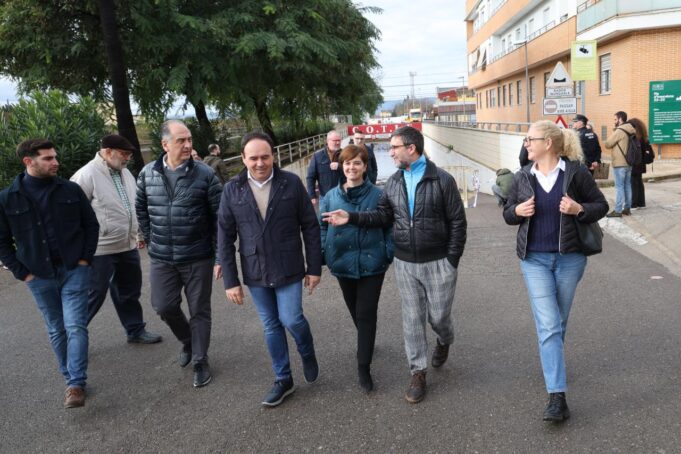 El President Pérez Llorca visita L’Alcudia para evaluar daños por lluvias intensas