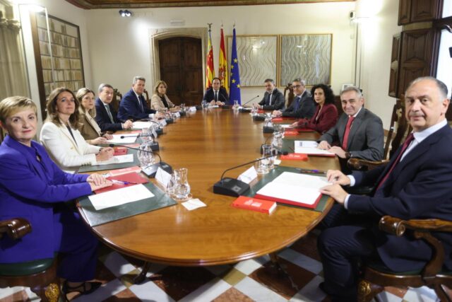 El_President_de_la_Generalitat_lidera_el_Pleno_del_Consell_Valenciano.jpg