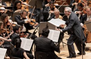 Les Arts concluye su programación sinfónica de 2025 con la ‘Octava’ de Bruckner a cargo de Fabio Luisi