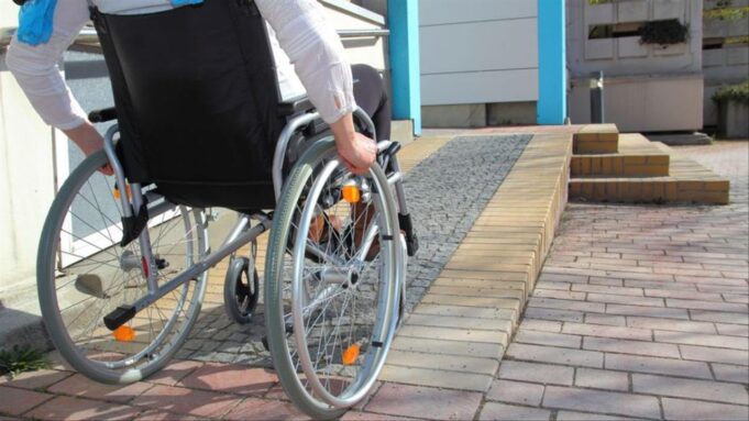 Ayudas de cinco millones de euros de la Generalitat para la accesibilidad en edificios públicos de municipios pequeños