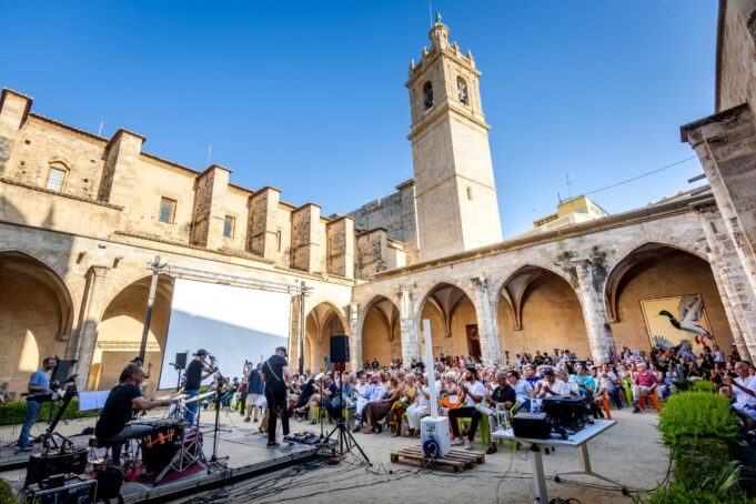 El Centre del Carme alcanza una cifra récord con más de 370.000 visitantes en 2025