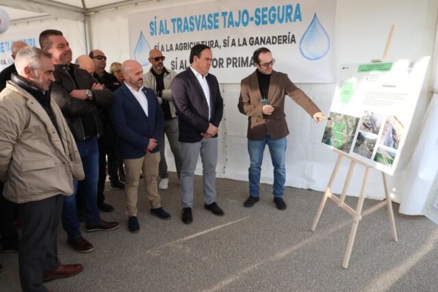 El_Consell_pone_en_marcha_un_regadio_moderno_y_eficiente_para_apoyar_a_los_agricultores_de_la_Comunitat_Valenciana.jpg