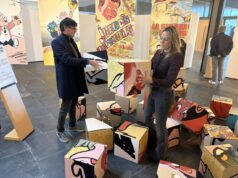 El Auditori de Castelló cierra la exposición de Karpa con un taller y una visita guiada