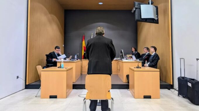 Vicente Boluda acusa al jefe jurídico de Puertos del Estado de extorsionarlo con 600.000 euros