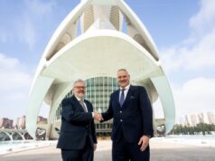 Cajamar renueva su alianza con Les Arts como patrocinador en su vigésimo aniversario