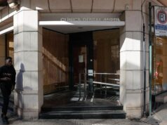 El “olvido” de una niña en Paterna complica el caso de la clínica dental de Alzira