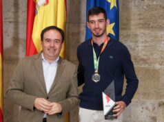 El President de la Generalitat Elogia al Atleta Quique Llopis por su Éxito en el Mundial de Atletismo