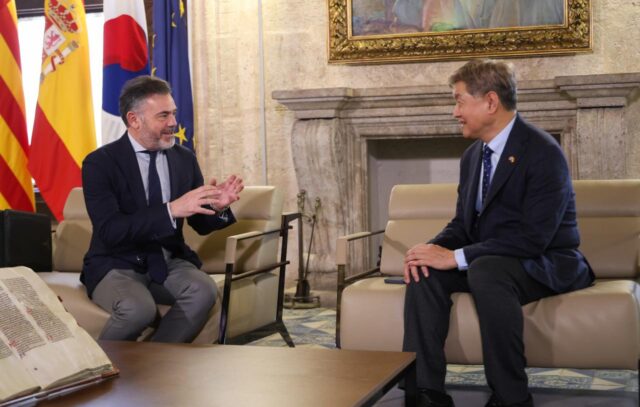 La_Generalitat_Valenciana_busca_fortalecer_la_alianza_con_la_Republica_de_Corea.jpg