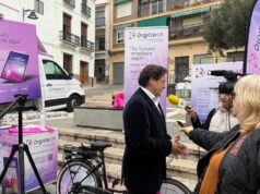 La Generalitat impulsa competencias digitales en Buñol para 47 municipios menores de 20,000 habitantes