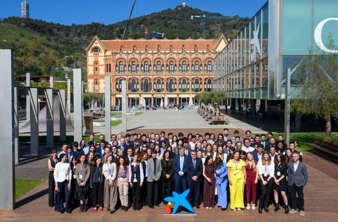 Un centenar de becas de la Fundación ”la Caixa” para atraer y retener el talento de jóvenes investigadores