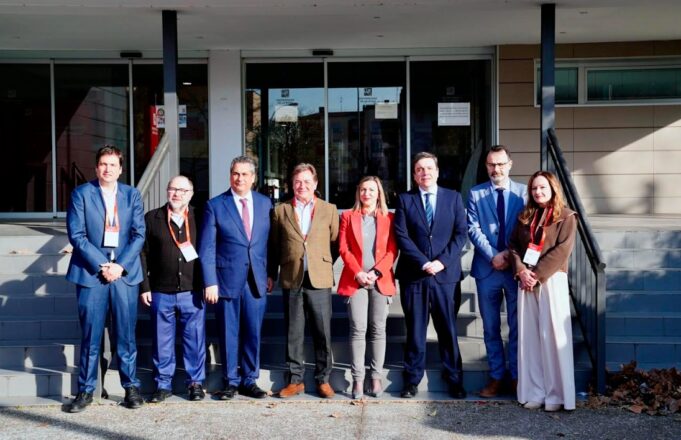 Universidad de La Rioja acoge a la comisión de secretarios de la CCS para debatir universidad, sociedad e IA