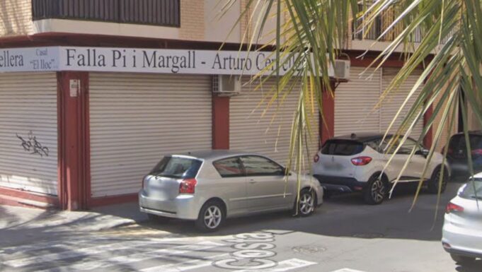 Horror en Burjassot: sale a trabajar y halla a su hermano acuchillado