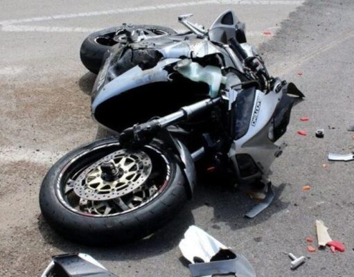 Un motorista pierde la vida en la hora crítica de la V-30 en Paterna