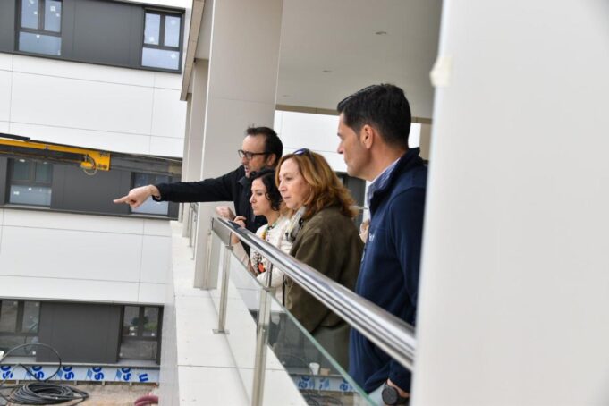 Elena Albalat anuncia la construcción de una residencia pública para mayores en Sant Mateu con 66 plazas y una inversión de 11,8 millones de euros