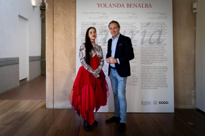 Inauguración de ‘jauría’, la primera exposición de Yolanda Benalba en España que explora la voz humana y la colectividad