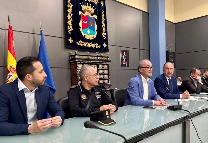 La Conselleria de Emergencias lanzará una base de datos de protocolos para las policías locales en la Comunitat Valenciana