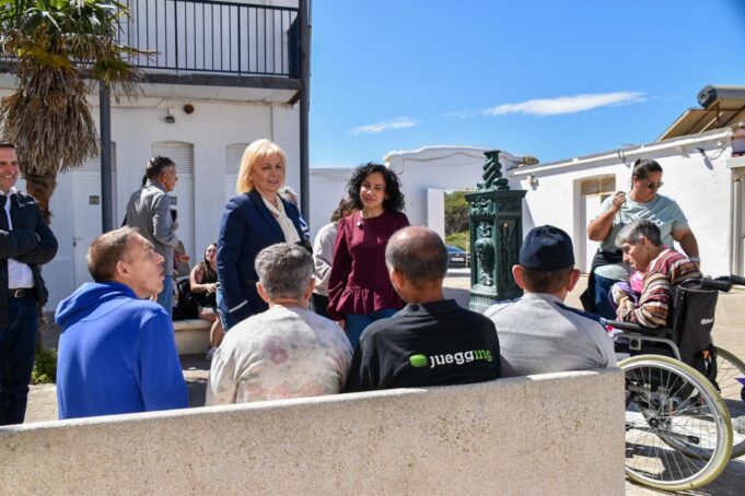 La Generalitat Valenciana impulsa la inclusión social y el acceso al ocio en la naturaleza, según Elena Albalat