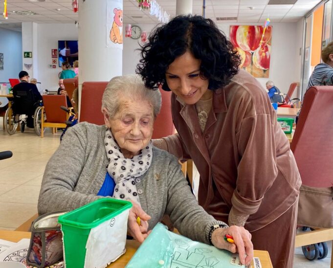 La Generalitat de Valencia implementa la Historia Social Única en 192 municipios en un año