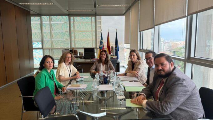 La Generalitat y la Diputación de València refuerzan su alianza para impulsar la transparencia y la participación ciudadana a nivel local