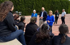 La Vicepresidenta Primera destaca el valor social de los campos de voluntariado del IVAJ en Benicasim