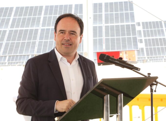 La producción de energía solar se multiplica por veinte en la Comunitat Valenciana, según Pérez Llorca