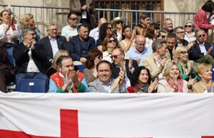 Pérez Llorca apoya las Fiestas de Moros y Cristianos de Alcoi como Patrimonio Cultural
