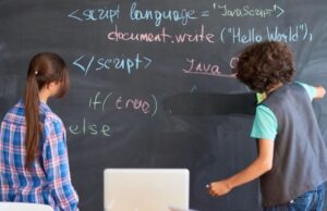 La inteligencia artificial se consolida como aliada clave del profesorado en España