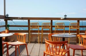 Primavera y Feria de Abril marcan el auge del consumo en barra