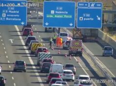 Un accidente colapsa la V-31 en Sedaví en el acceso a Valencia