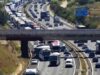 Siniestro hacia Castellón: un accidente bloquea la A-7 y colapsa el tráfico en Moncada