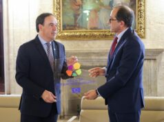 El President de la Generalitat se reúne con el Rector de la Universitat de València para entregar el Sello de Patrimonio Europeo