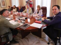 El president de la Generalitat preside el pleno del Consell en Castelló de la Plana