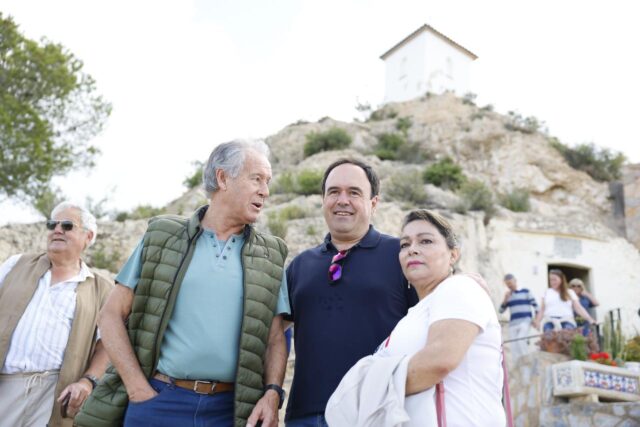 Juanfran_Perez_Llorca_asiste_a_la_romeria_de_San_Pascual_Bailon_en_Monforte_del_Cid.jpg